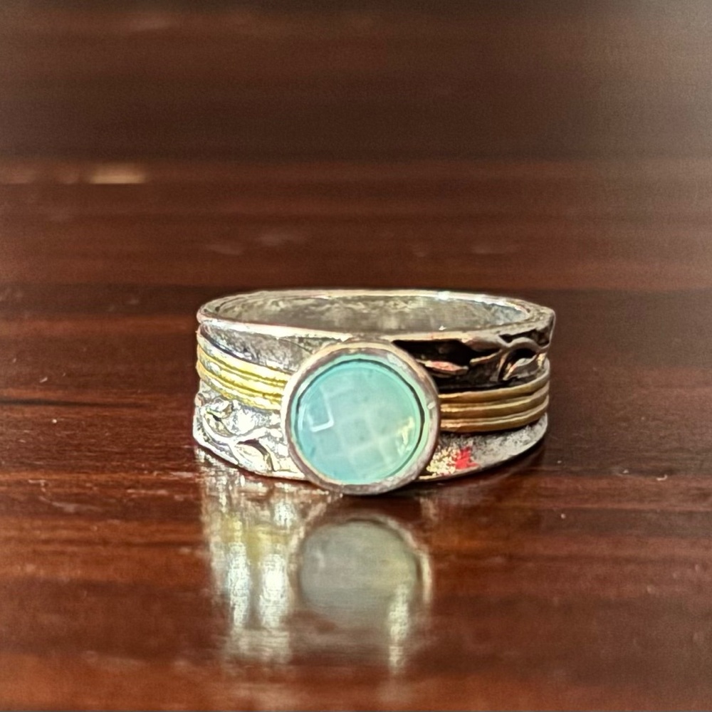 Elegant Silver and Gold Ring with Blue Stone size 9.5